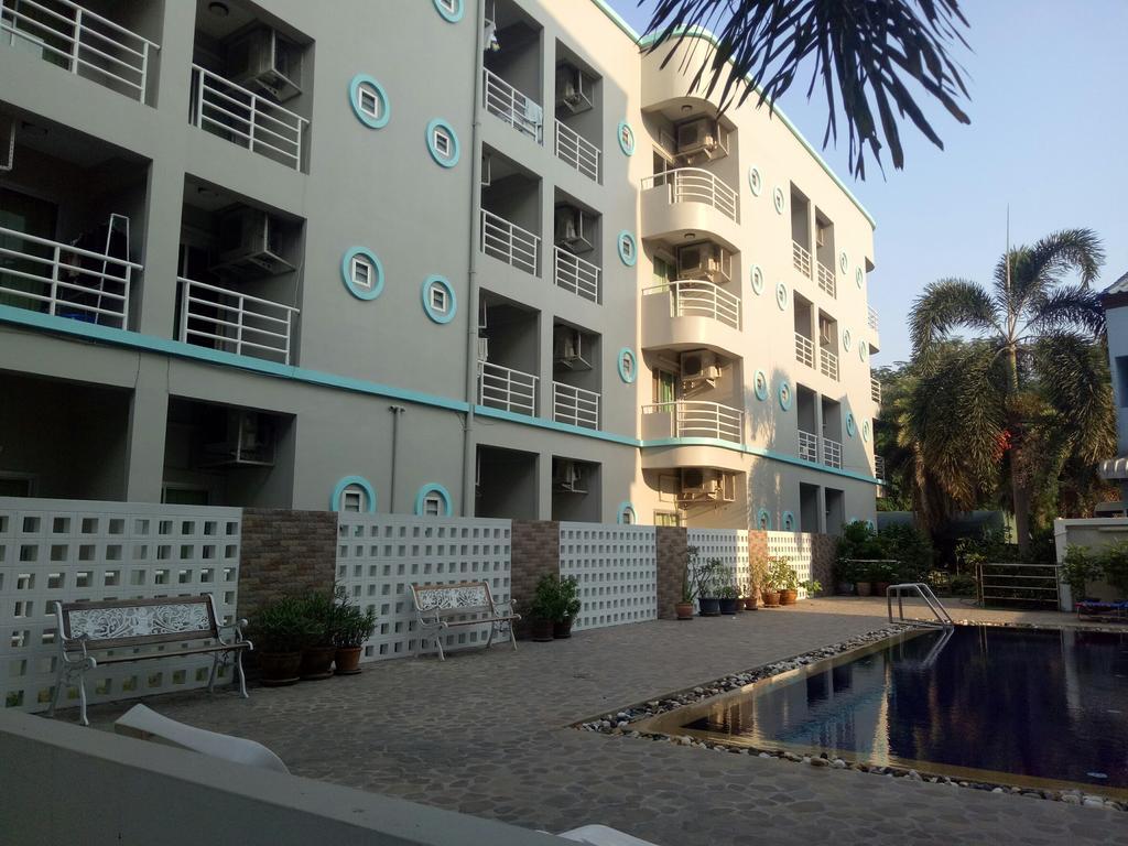 Lomsabai Apartments บางแสน ภายนอก รูปภาพ