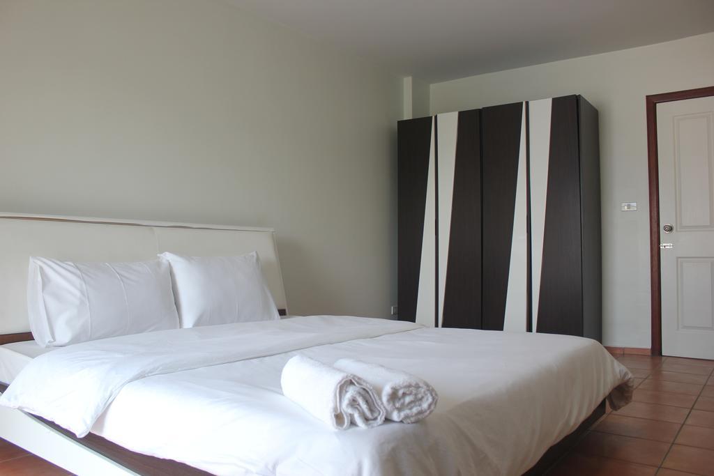 Lomsabai Apartments บางแสน ภายนอก รูปภาพ