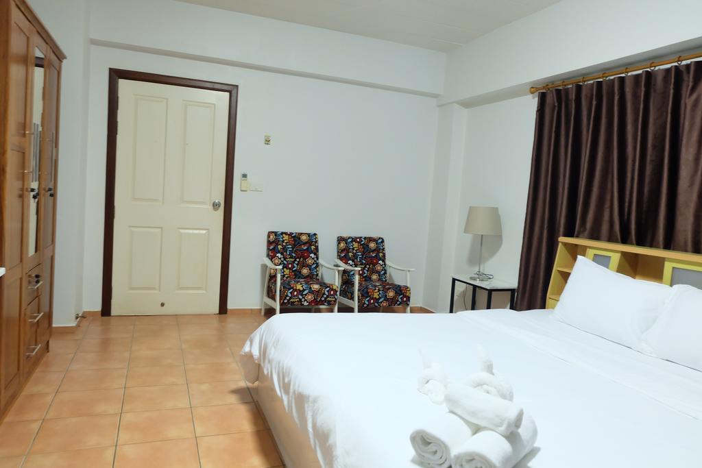 Lomsabai Apartments บางแสน ภายนอก รูปภาพ