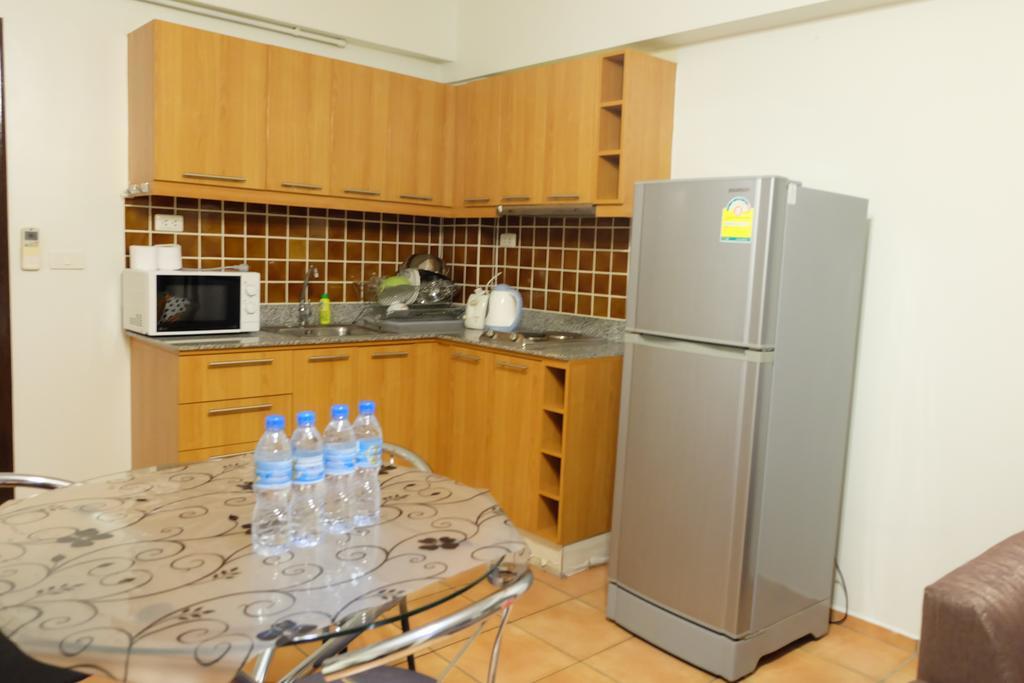 Lomsabai Apartments บางแสน ภายนอก รูปภาพ
