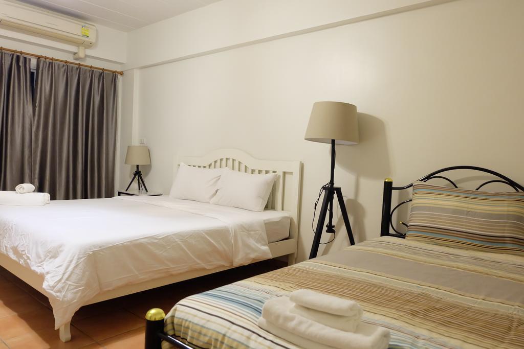 Lomsabai Apartments บางแสน ภายนอก รูปภาพ