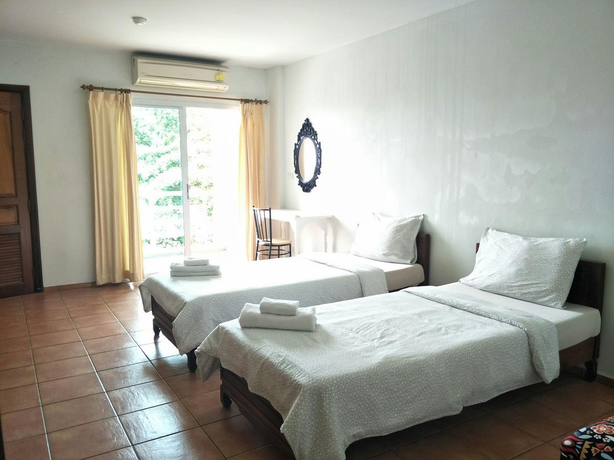 Lomsabai Apartments บางแสน ภายนอก รูปภาพ